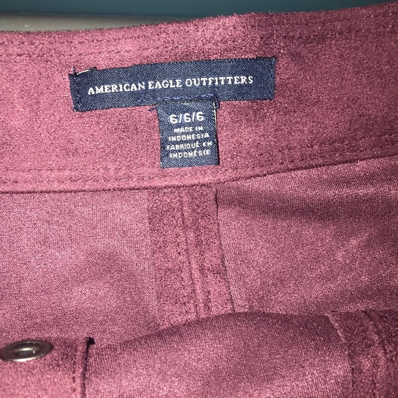 AEO Faux Suede Snap Front Scalloped Mini Skirt - Picture 2 of 5